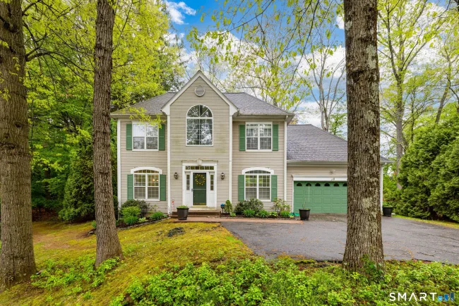 8 Whitward Place, Windsor, CT