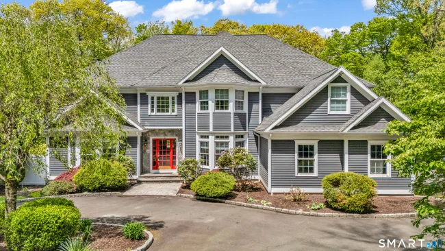 10 Arthurs Court, Newtown, CT