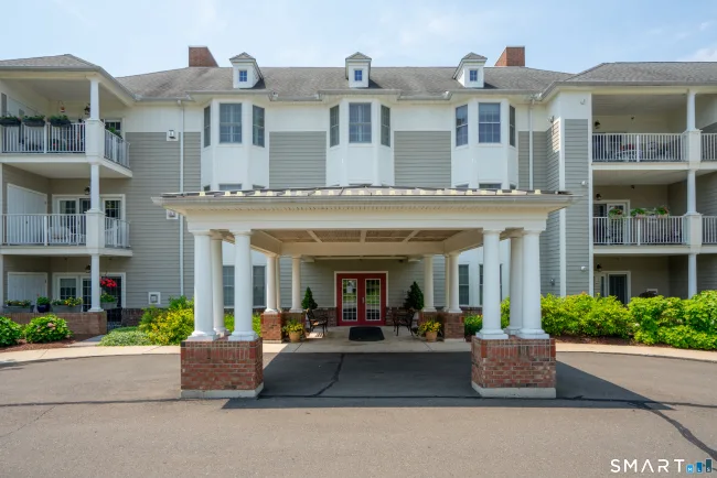 25 Cassandra Boulevard #107, West Hartford, CT