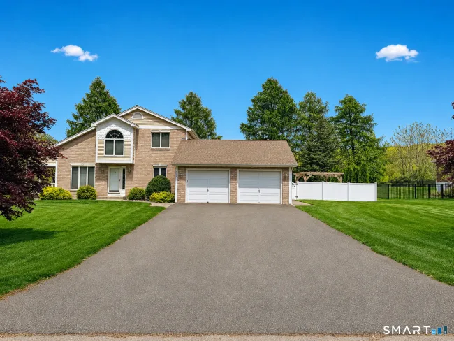 220 Coleman Road, Middletown, CT