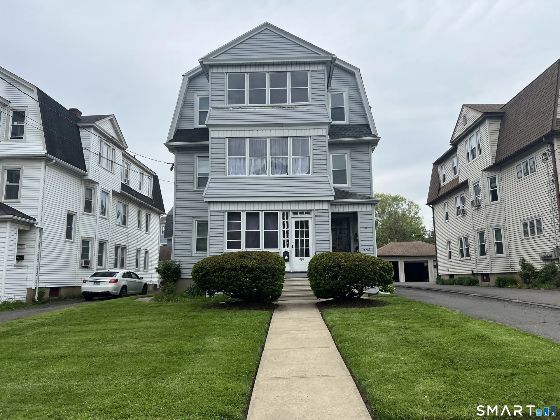 493-495 PROSPECT Avenue, West Hartford, CT