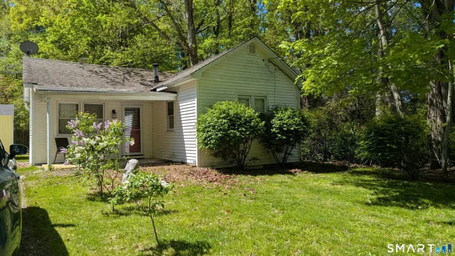 24 Barry Road, Coventry, CT