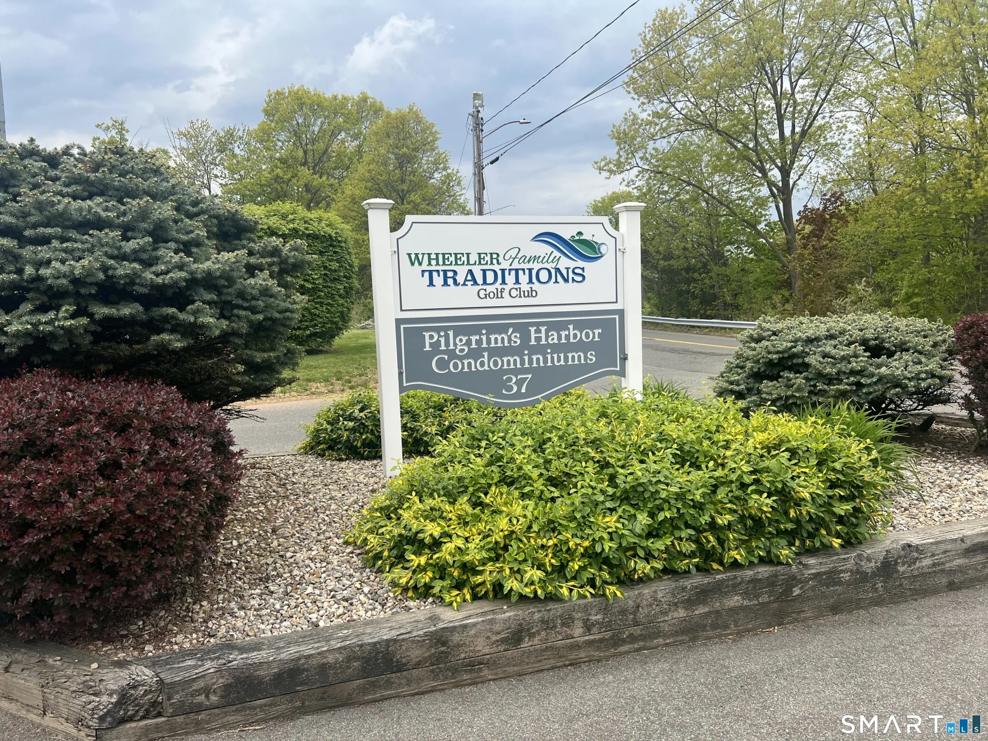 9B Pilgrim's Harbor Road #9B, Wallingford, CT