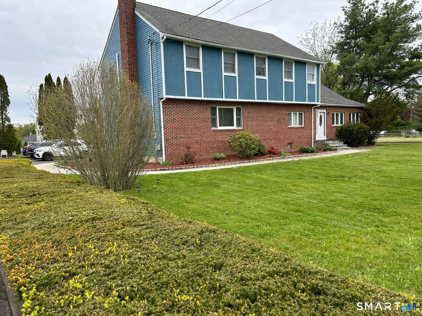 890 Daniels Farm Road, Trumbull, CT