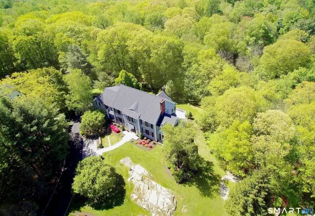 30 Whipstick Road