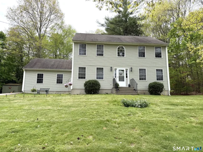 19 McKenna Avenue, Griswold, CT
