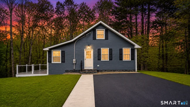 15 Towner Lane, Oxford, CT
