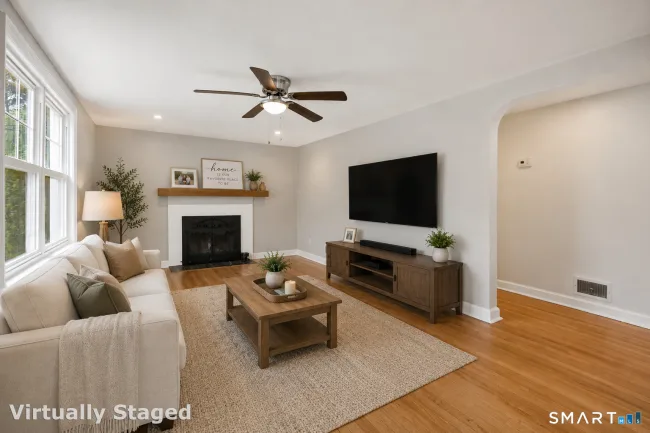 40 Circle Drive, Wallingford, CT