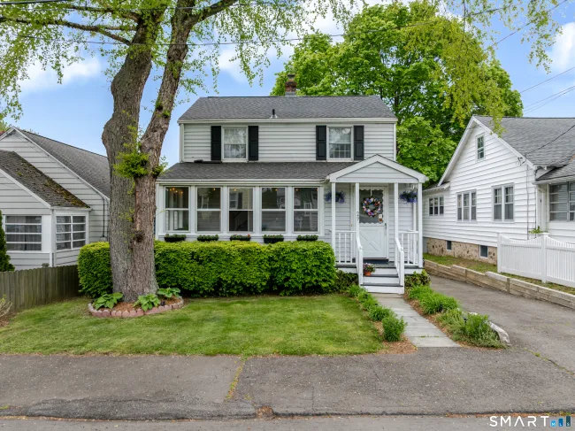 29 Magnolia Avenue