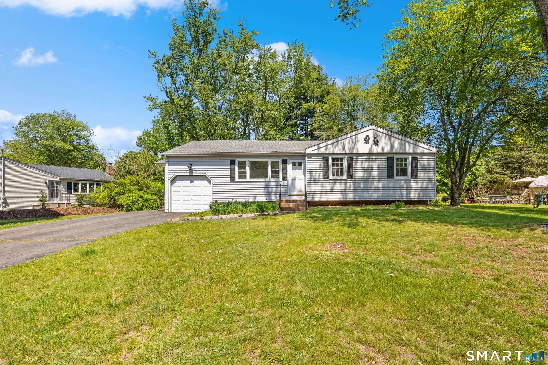21 Fawn Drive, Cheshire, CT
