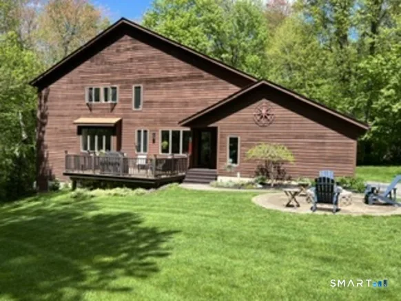 72 Pinnacle Road, Ellington, CT