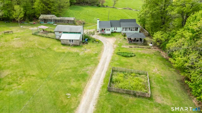 129 North Bear Hill Road, Chaplin, CT