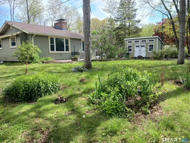 3 Vinegar Hill Road, Ledyard, CT