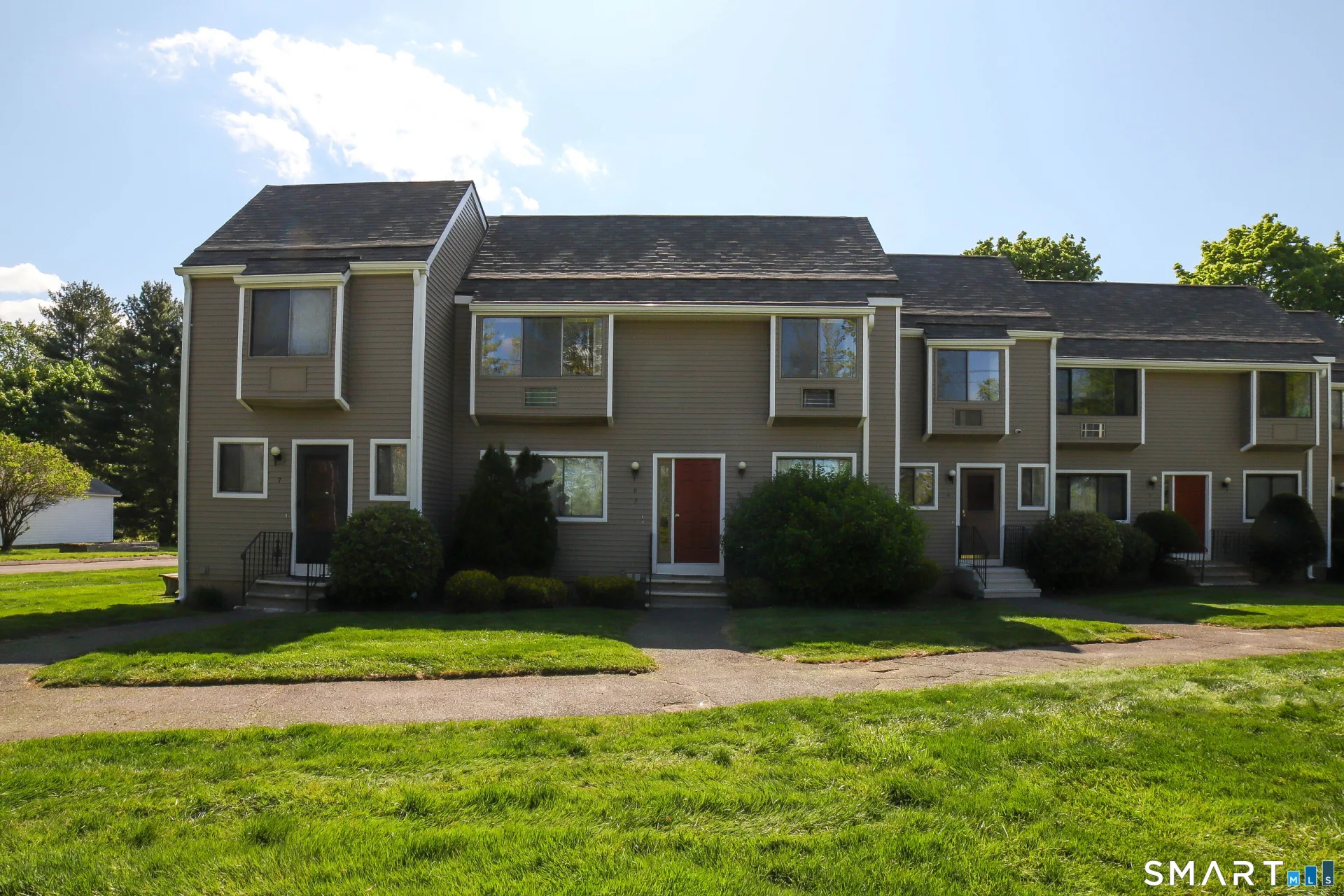 6 Sterling Village #6, Meriden, CT