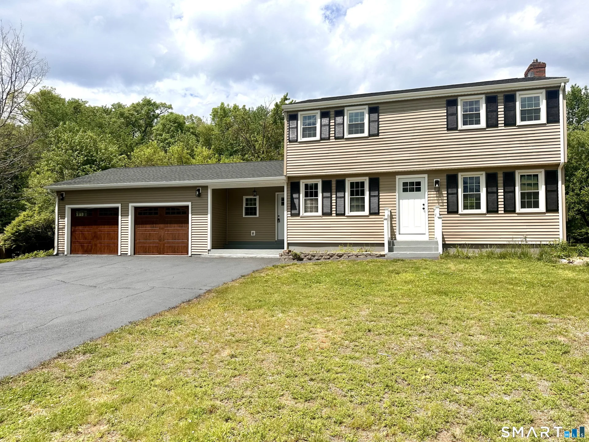 3 Gloria Lane, Ellington, CT