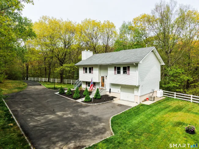 1118 Spindle Hill Road