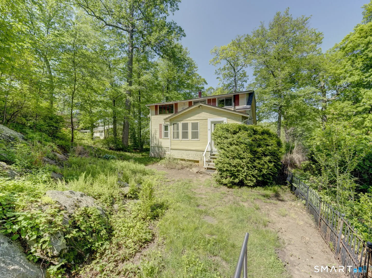 18 Brook Trail, East Hampton, CT