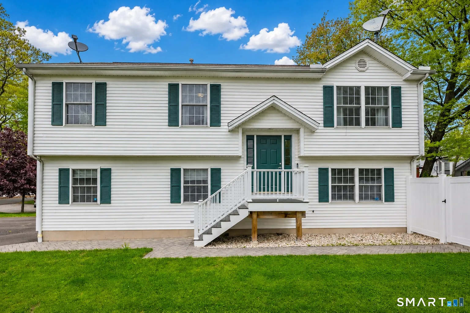 43 Oak Street, Wolcott, CT