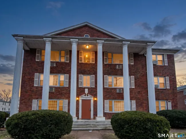 509 Burnside Avenue #B5