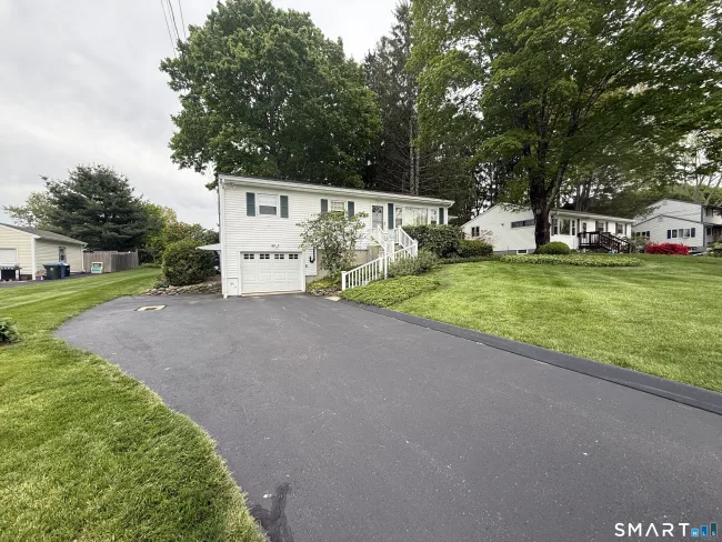 321 Canterbury Turnpike, Norwich, CT