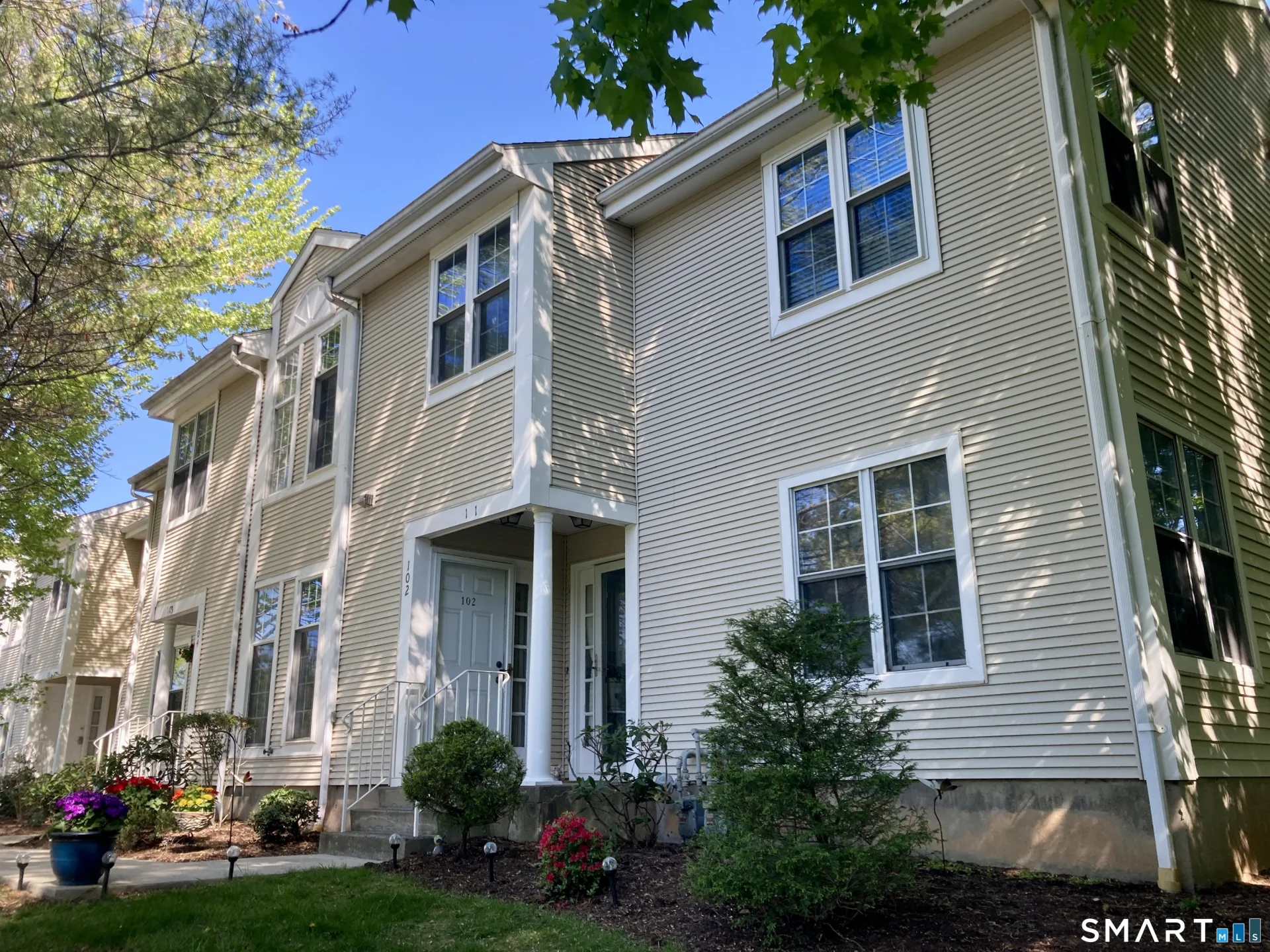 102 Country Club Court #102, Rocky Hill, CT