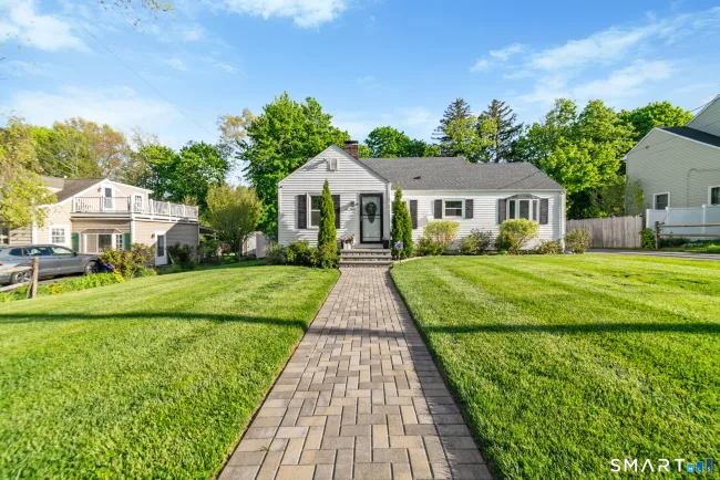 12 Chatfield Drive, Trumbull, CT