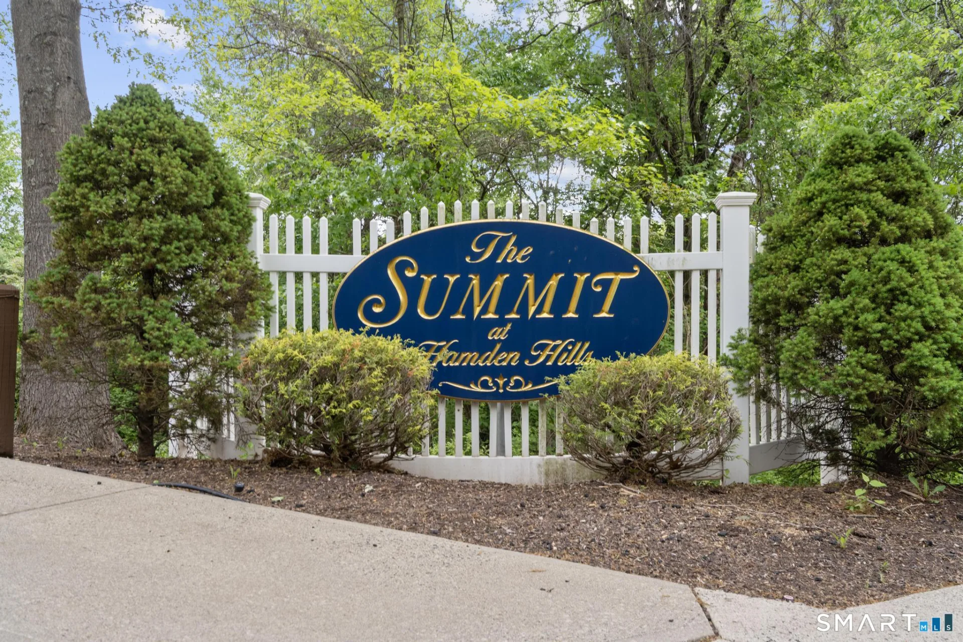 25 Hamden Hills Drive #52, Hamden, CT