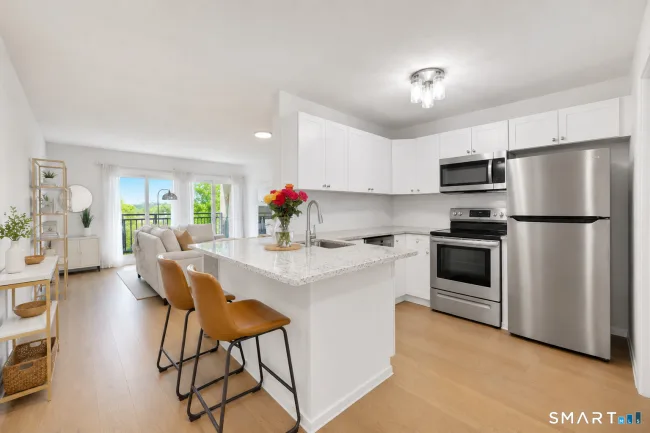 950 Cove Road #C8, Stamford, CT