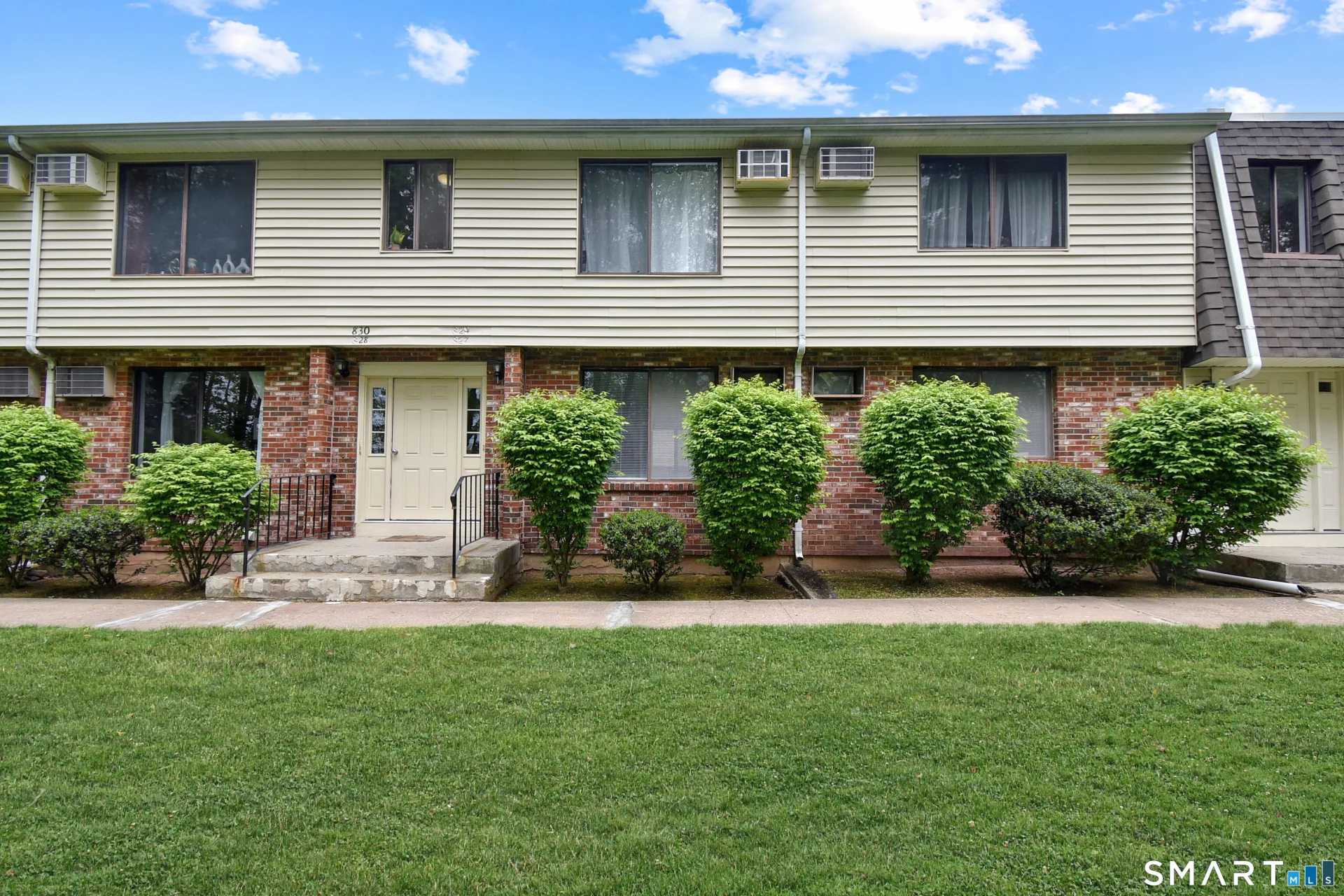 827 Blackstone Village #827, Meriden, CT