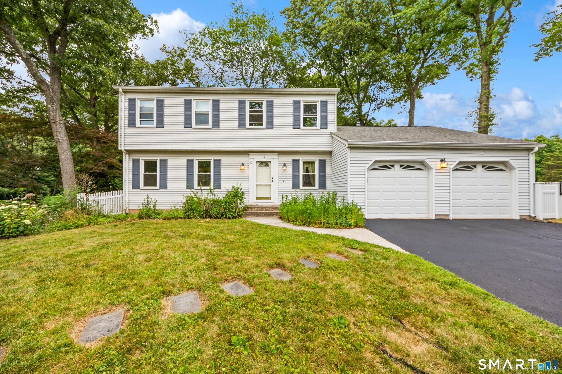 14 Colonial Court, Cheshire, CT