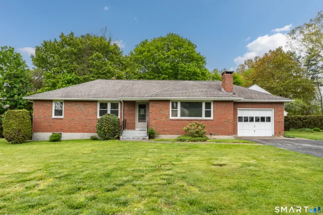38 Irvingdell Place
