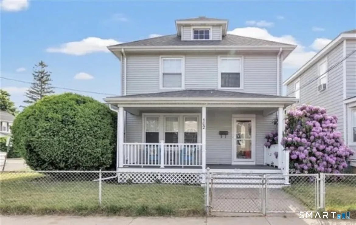 102 Peck Avenue, West Haven, CT