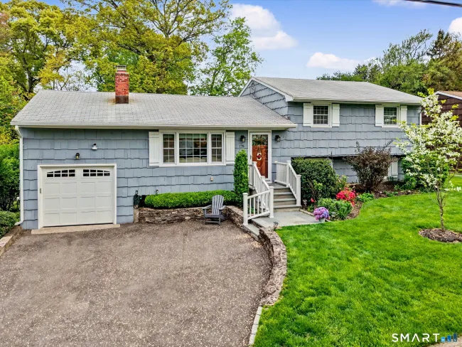 125 Pepperidge Circle