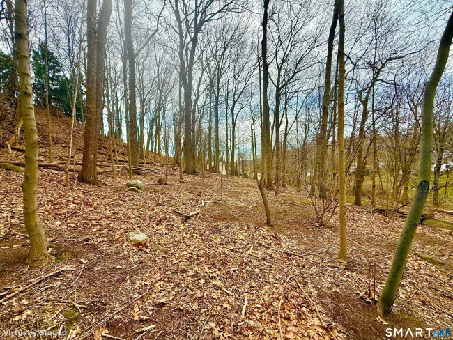 71 Dunbar Hill Road, Hamden, CT