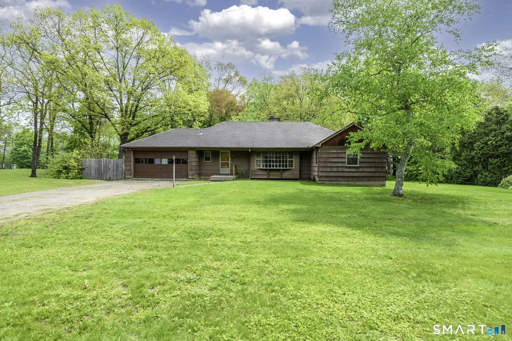1044 Jerome Avenue, Bristol, CT