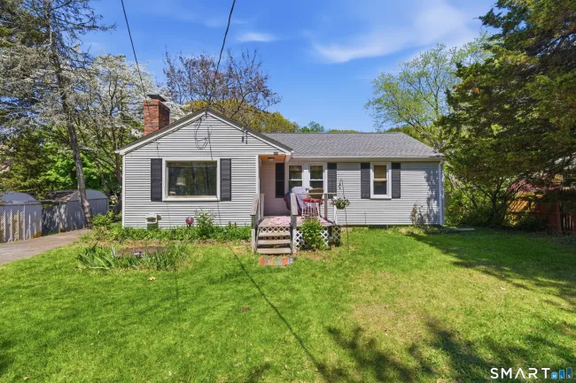 1098 Long Cove Road, Ledyard, CT