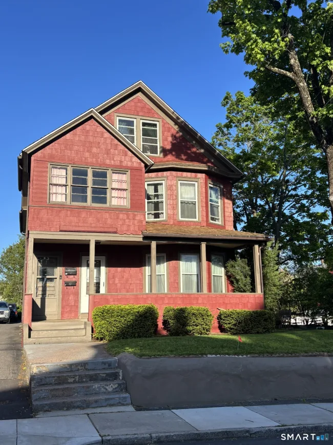 9-11 Griswold Street