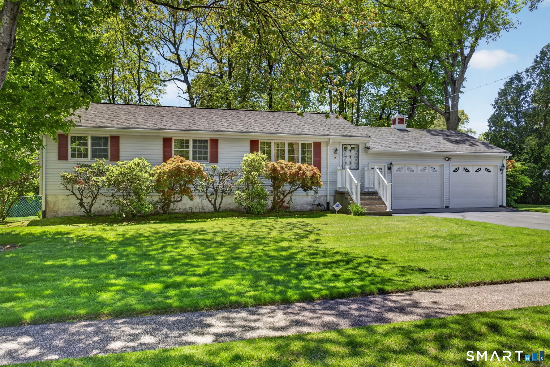 12 Oak Hill Drive, East Haven, CT