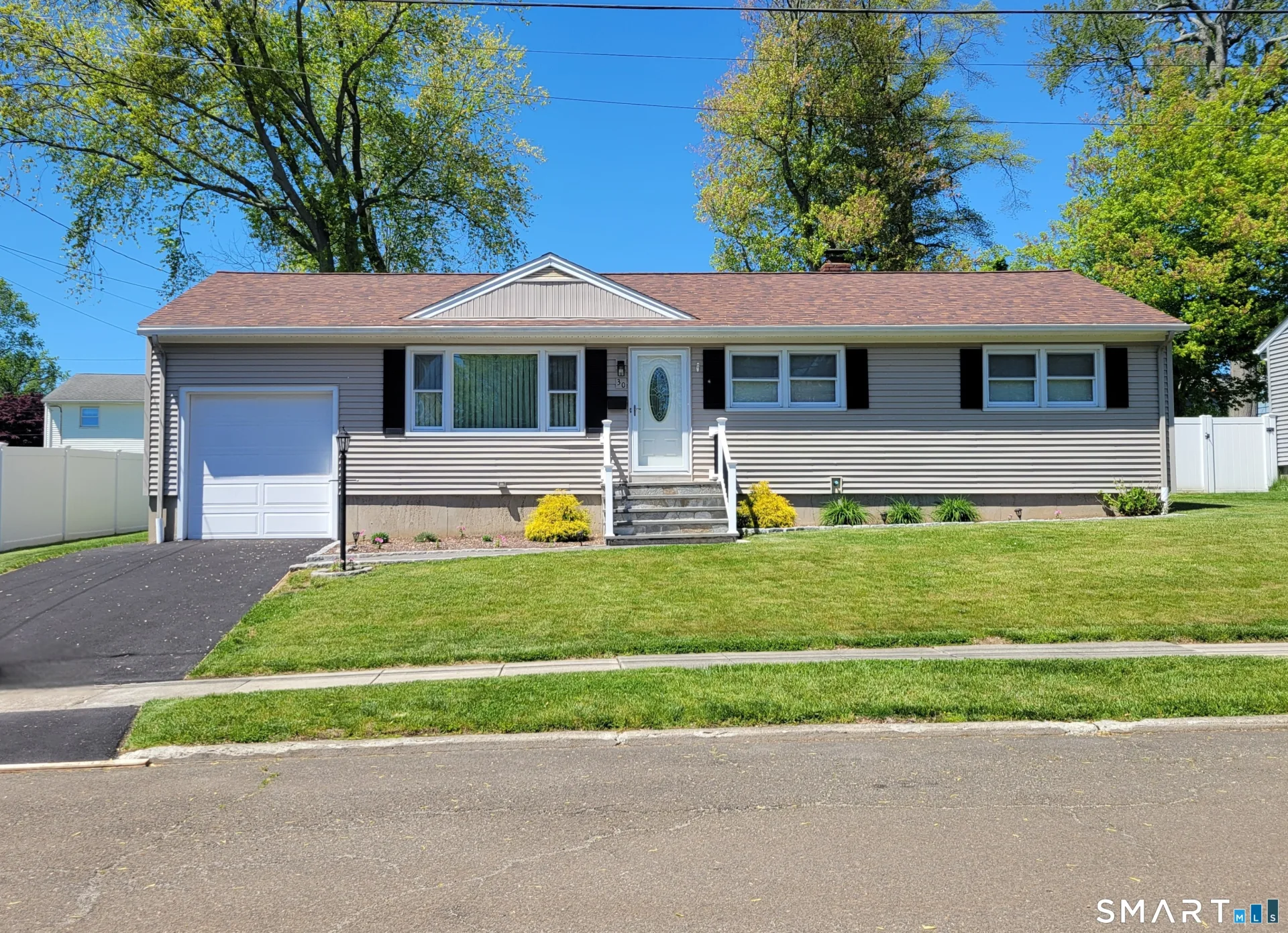 30 Springdale Avenue, Stratford, CT
