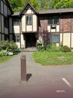562 Swanson Crescent #562, Milford, CT