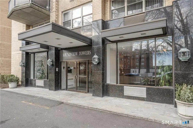 50 Glenbrook Road #6E