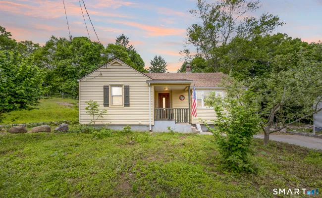66 Gifford Avenue