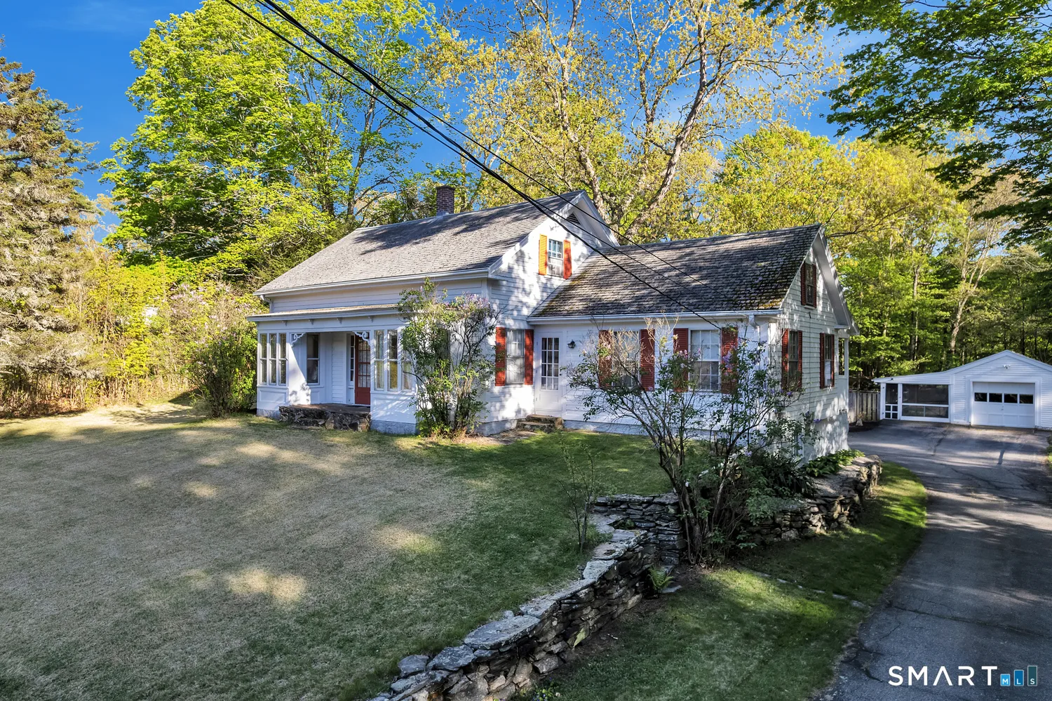 215 Walnut Street, Putnam, CT