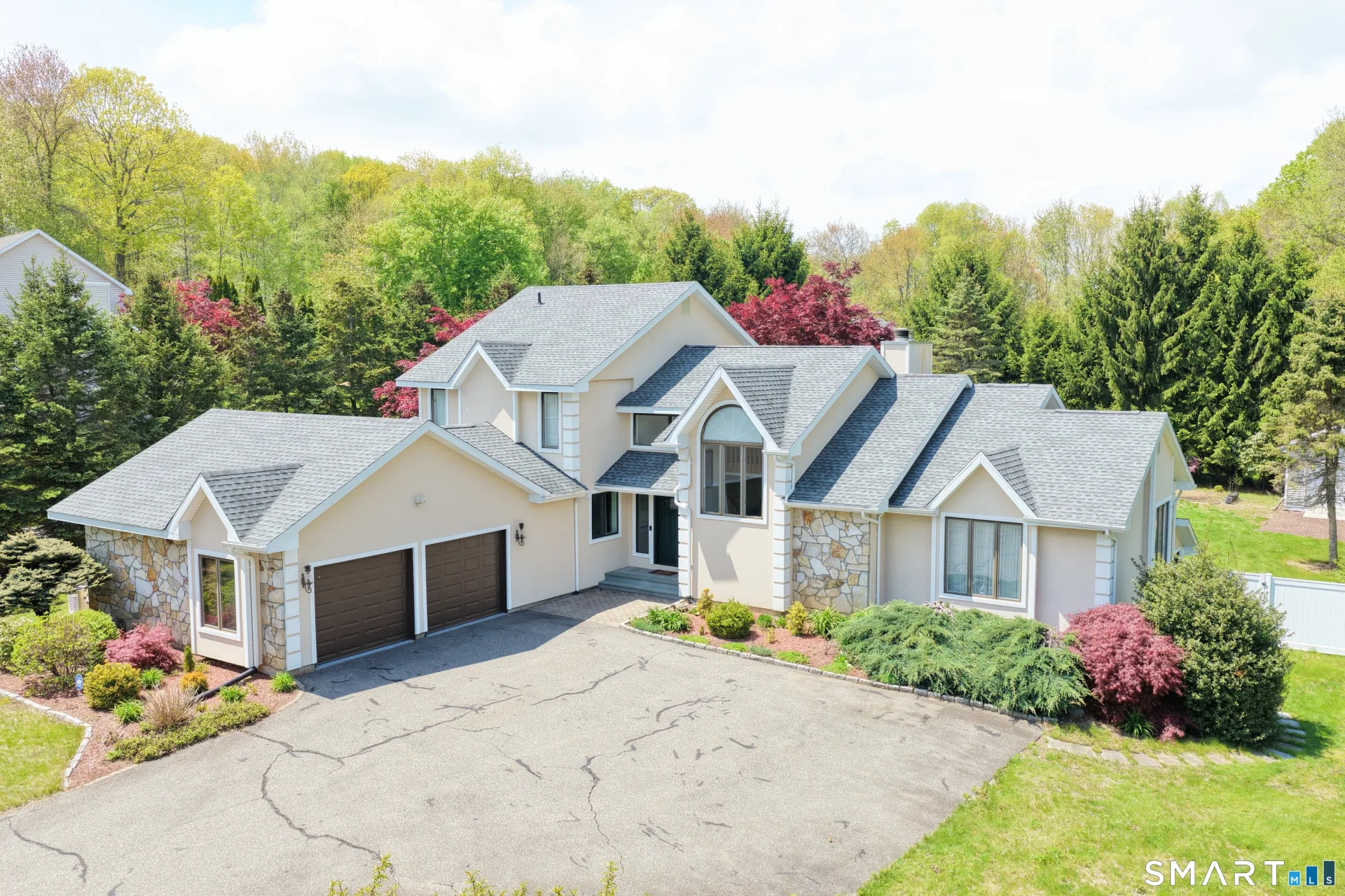2 Executive Hill Road, Wolcott, CT