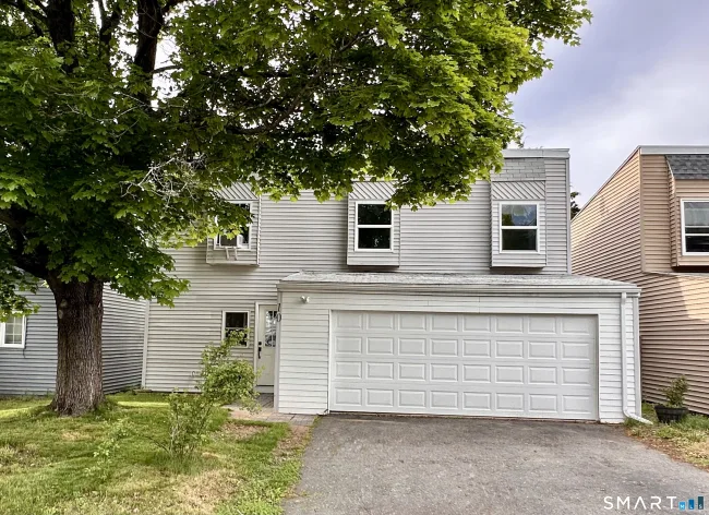 10 Inverness Lane, Middletown, CT