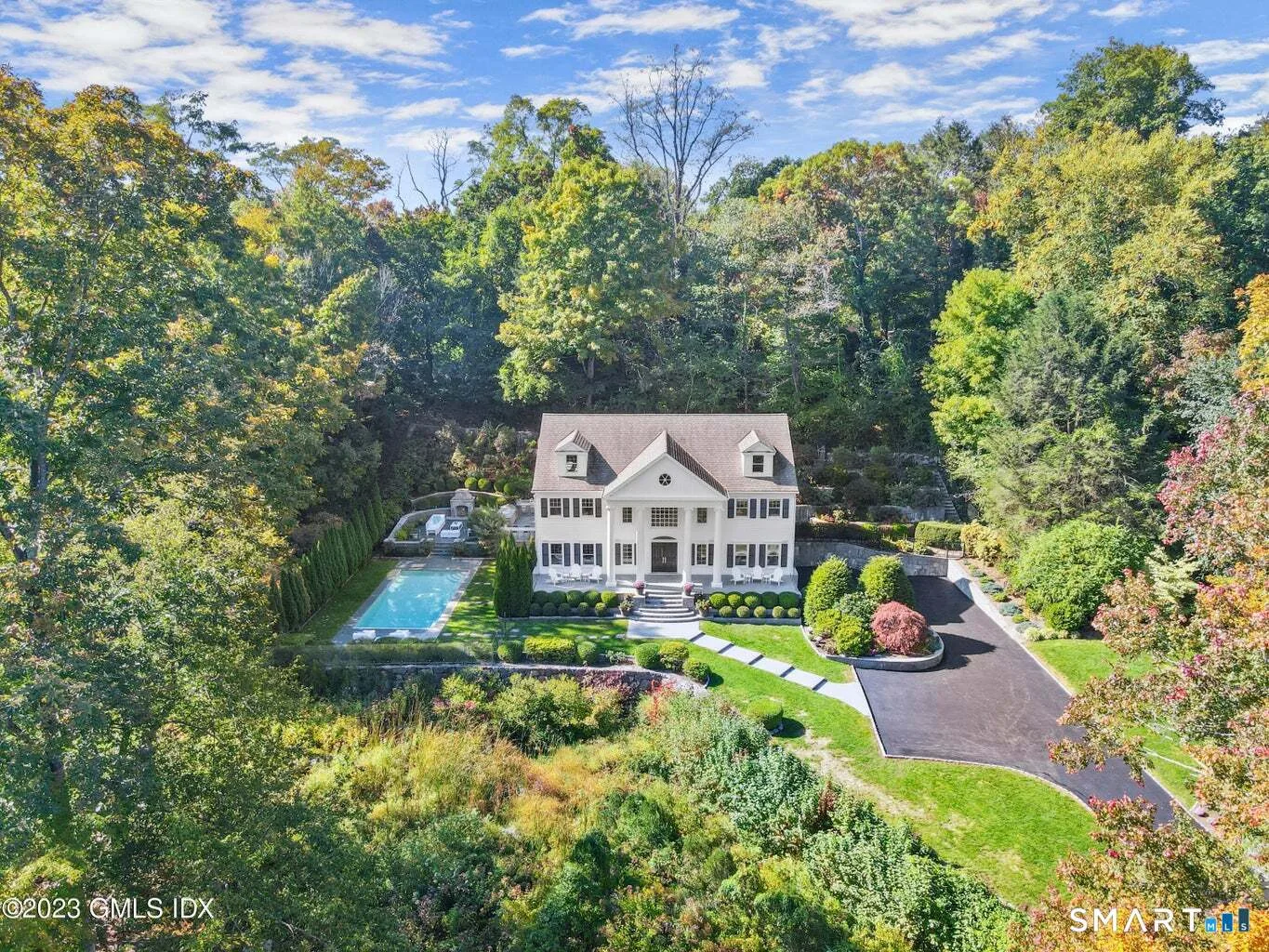26 Round Hill Road, Greenwich, CT