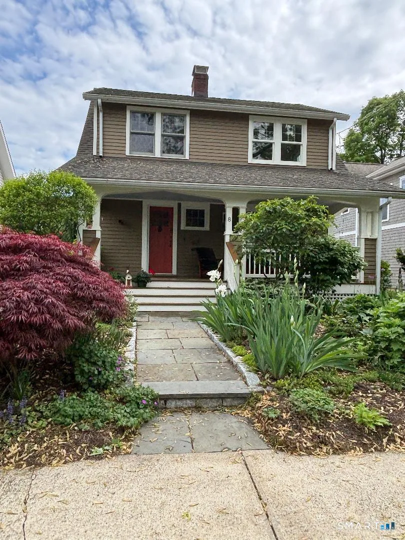 8 Roland Avenue, Norwalk, CT