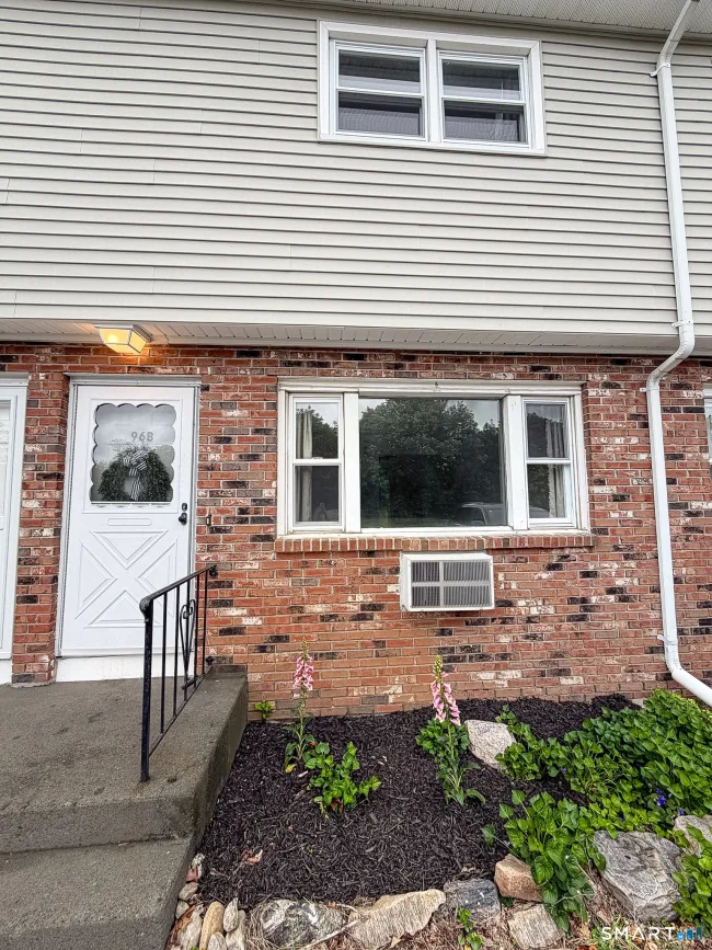 96 Canterbury Road #B