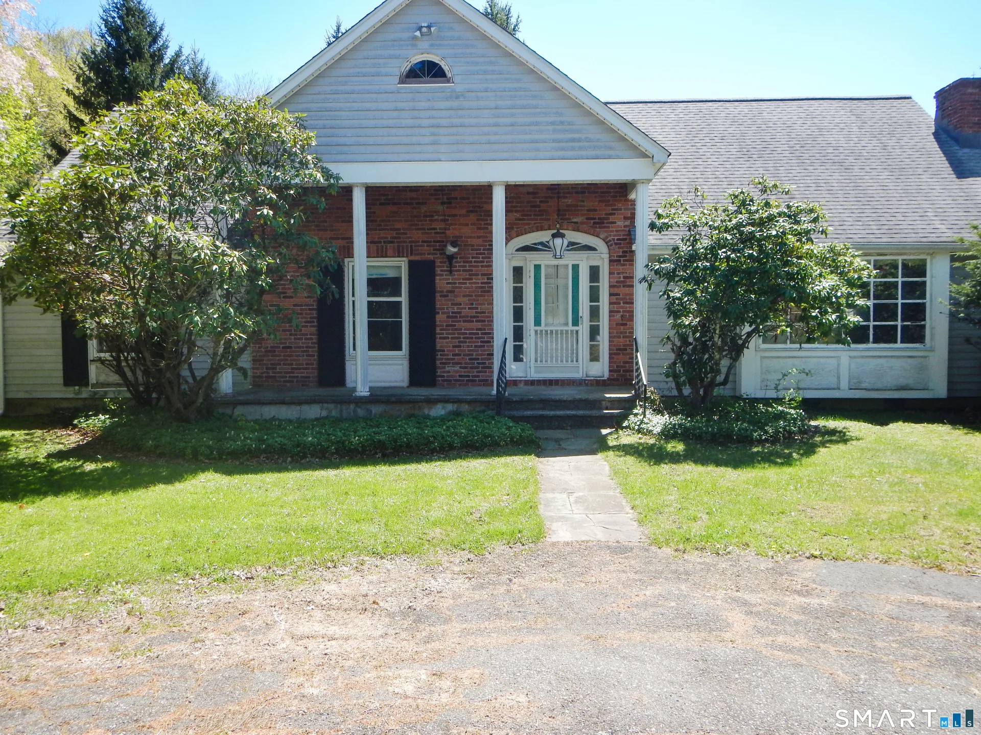 1 Hunting Ridge Road, Brookfield, CT