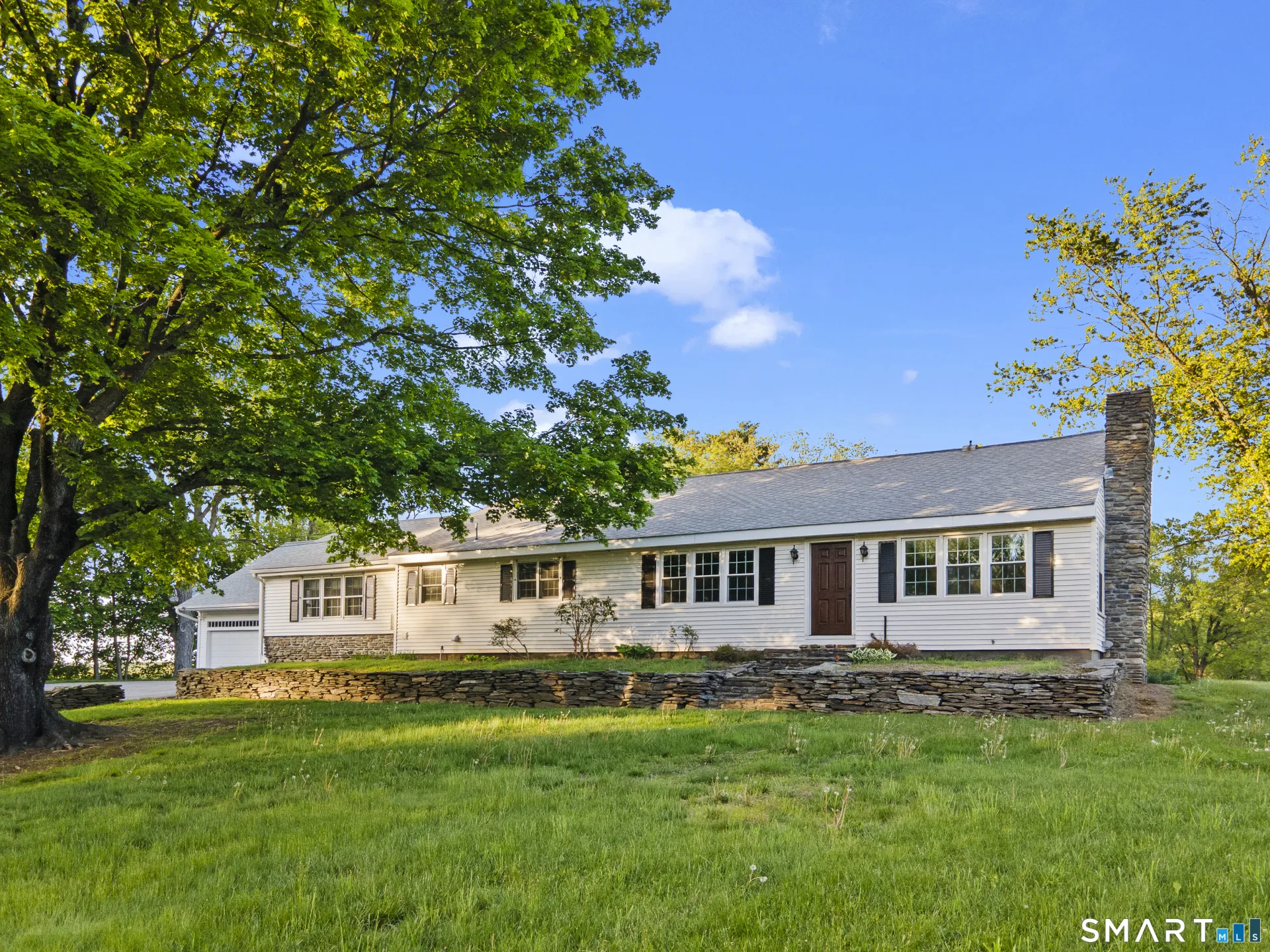 1645 Route 169, Woodstock, CT